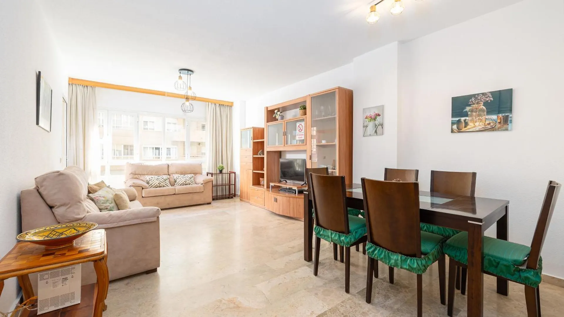 H2M Teatinos Pool & Terrace Appartement Málaga Spanje